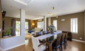 Imagem 7: Casa a venda com 275m² com 4 quartos em Vista Alegre - Curitiba - PR