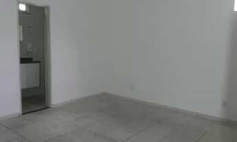 Imagem 3: Comercial/Industrial de 43 metros quadrados no bairro Residencial Village Garavelo