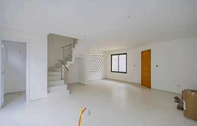 Imagem 2: Sobrado em condomínio 3 quatros em Santa Felicidade