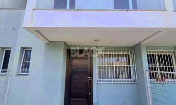 Imagem: Sobrado geminado no Centro do Passo de Torres