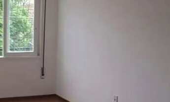 Imagem 2: *Apartamento de 2 quartos no Bairro Menino Deus, Porto Alegre*