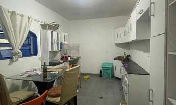 Imagem 2: Alugo casa de fundo no Guará I