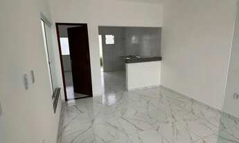 Imagem 3: Casa com 2 dormitórios à venda na Asa Branca, bem localizada