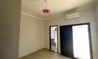 Imagem 3: Imóvel para aluguel possui 160 metros quadrados com 3 quartos em Petit-Trianon - Araçatuba