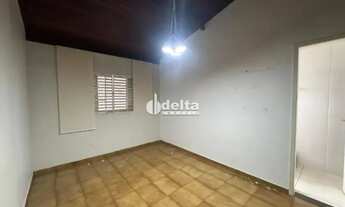 Imagem 7: Casa disponível para locação no bairro Morada da Colina em Uberlândia-MG