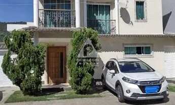 Imagem: Cada duplex, 3 suites, churrasqueira, piscina