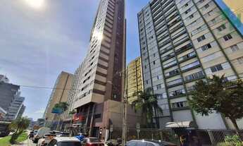 Imagem 2: Apartamento à venda no centro de Curitiba