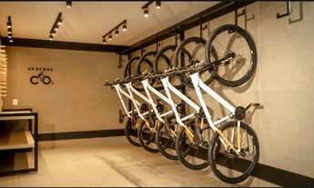 Imagem 4: Studio com sacada no centro de Criciúma em prédio NOVO para morar ou investir