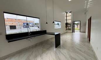 Imagem 7: Casa com piscina no Porto Marina