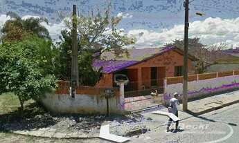 Imagem: Terreno com casas no bairro Paranaguamirim