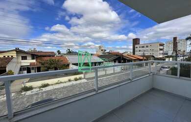 Imagem 3: Casa à venda no Centro de NAVEGANTES - SC a apenas 200 metros da praia