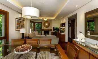 Imagem 5: Apartamento reformado com churrasqueira e duas vagas em Porto Alegre