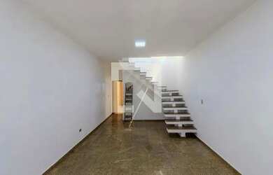 Imagem 5: Casa à Venda - Vila Re, 2 Quartos, 250 m2