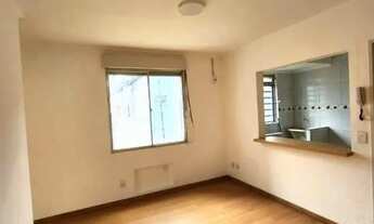 Imagem 3: Apartamento de 2 dormitórios e vaga rotativa DESOCUPADO