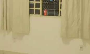 Imagem 2: Kit arrumada, com 35 metros quadrados. Água e Internet Incluso