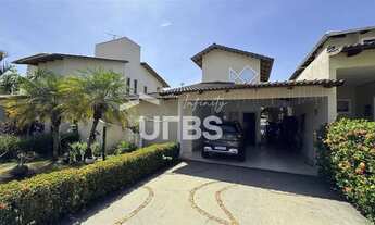 Imagem: Casa térrea com aquecimento solar na piscina