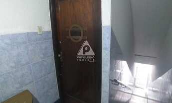 Imagem 2: Apartamento de 3 quartos com vista para enseada da Urca à venda