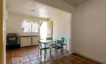 Imagem: Casa para Aluguel - Cajuru, 2 Quartos, 45