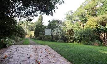 Imagem 4: Amplo terreno localizado no bairro Escola Agrícola!