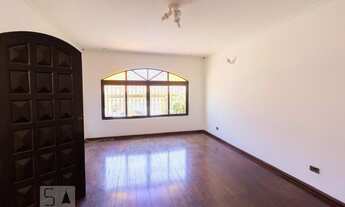 Imagem 4: Casa para Aluguel - Água Fria, 3 Quartos, 185 m2