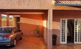 Imagem: Casa para aluguel possui 270 metros quadrados