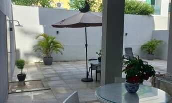 Imagem 7: Casa para venda possui 240 metros quadrados com 4 quartos em Aleixo - Manaus - Amazonas