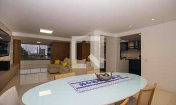 Imagem 3: Apartamento para Aluguel - Petrópolis, 3 Quartos, 175 m2