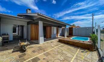 Imagem 4: Casa e Sobrado de 4 dormitórios à Venda - Xangri-lá