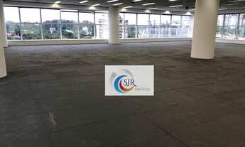 Imagem: Laje comercial de 466 m² com 15 vagas no