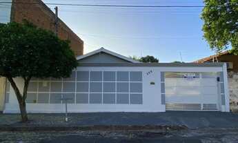 Imagem 2: Excelente casa em ótimo bairro