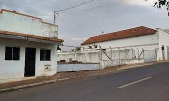 Imagem 4: Galpão no Centro - Santa Vitória/MG