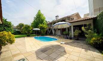 Imagem 4: Casa mobiliada com325 metros quadrados, com 4 quartos em Jardim Mauá - Novo Hamburgo - RS