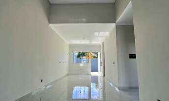 Imagem 2: Casa no Jardim Santa Helena. Quartos amplos com sala pé direito alto