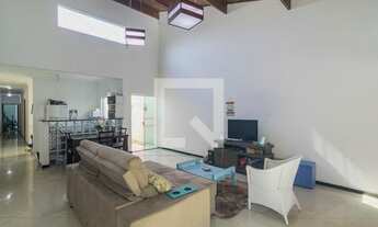 Imagem 4: Casa à Venda - Jardim Bela Vista, 3 Quartos, 180 m2