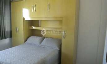 Imagem 1: APARTAME COM VISTA LIVRE PARA O MÉIER, COMPOSTO DE: SALA EM PISO TACO, 2 QUARTOS COM ARM