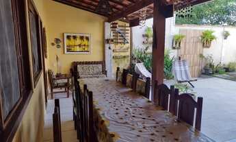 Imagem: Casa em frente a praia da Vila Histórica