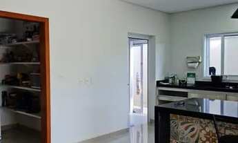 Imagem 6: Casa de condomínio sobrado para venda tem 300 metros quadrados com 4 quartos