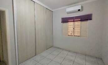 Imagem 6: Casa para aluguel, 3 quartos, 1 suíte, 4 vagas, Santa Mônica - Uberlândia/MG