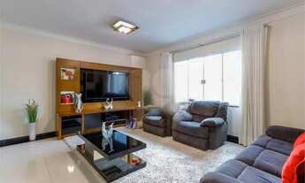 Imagem 4: Sobrado com Piscina com 4 suítes e 3 vagas