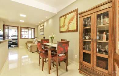 Imagem 3: Porto Alegre - Casa Padrão - Aberta dos Morros