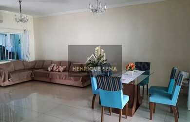 Imagem 6: Casa colonial com 3 quartos sendo 1 suíte no bairro Estação