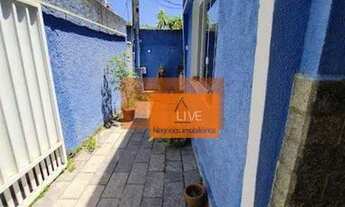 Imagem 2: Live vende - Casa com 2 dormitórios à venda, 360 m² por R$ 800.000 - Santa Rosa - Niterói