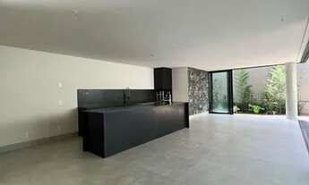 Imagem 6: Belíssima casa 4 suites, Jardins Madri, rica em detalhes, venha conhecer e se apaixonar