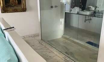 Imagem 6: Maravilhosa mansão frente mar no Centro de Buzios para temporada