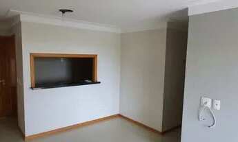 Imagem 3: Apartamento para venda com 71 metros quadrados com 2 quartos em Guararapes - Fortaleza - C