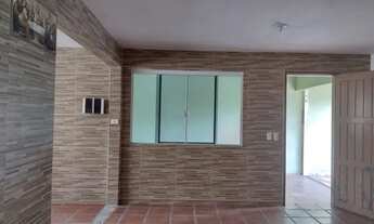 Imagem 6: Casa, com piscina, edícula, fogão a lenha , forno e churrasqueira