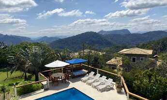 Imagem 4: CASA TEMPORADA ESPETACULAR 5 quartos sendo 4 sts com Piscina e Churrasqueira - Itaipava