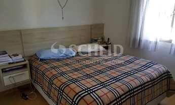 Imagem: 03 dormitórios sendo 01 suíte e 02 vagas