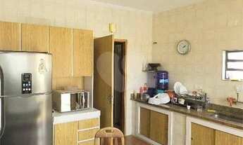 Imagem 6: Casa térrea com 300m² em ótima Rua arborizada -Planalto Paulista - R$ 1.500.000,00