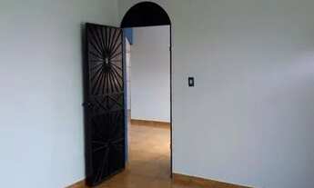 Imagem 4: Aluga-se uma linda casa próxima ao INPA e UFAM. Não perca essa oportunidade!